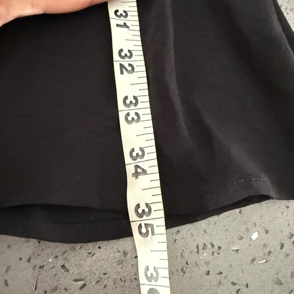 Molly Bracken Black Textured Dress - Picture 8 of 9